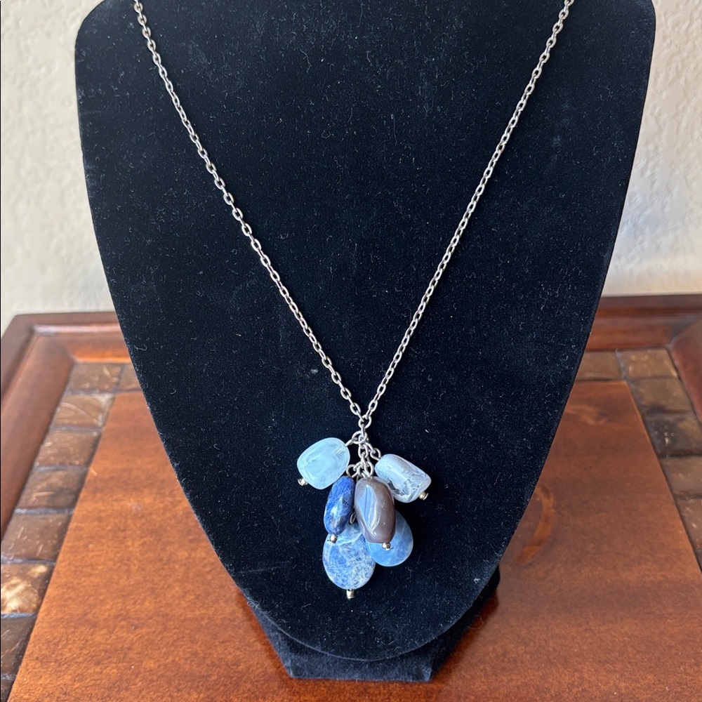 Loft blue stone cluster boho pendant necklace